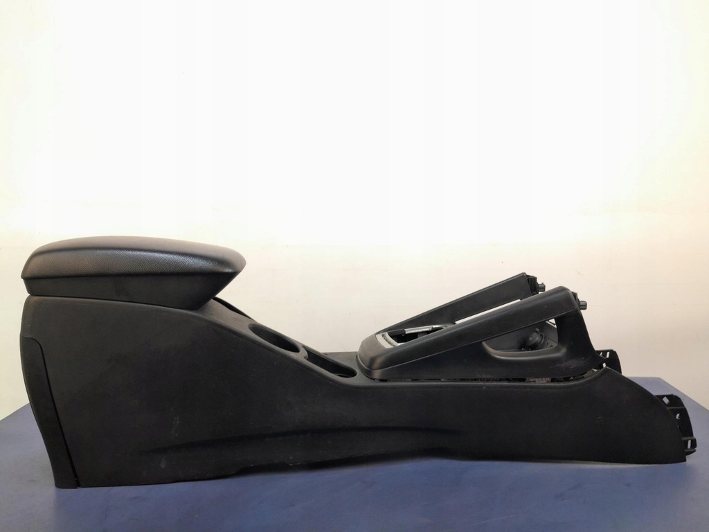 фото №4, Kia ceed i lift подлокотник туннель средний кожа