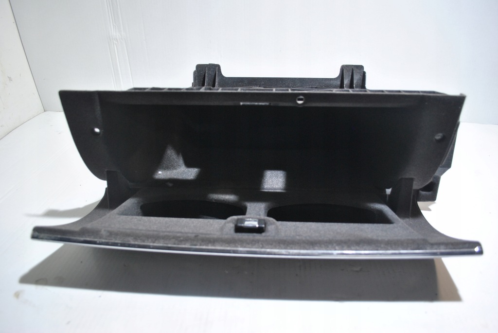 фото №6, Бардачок пассажира citroen c6 96520171zd