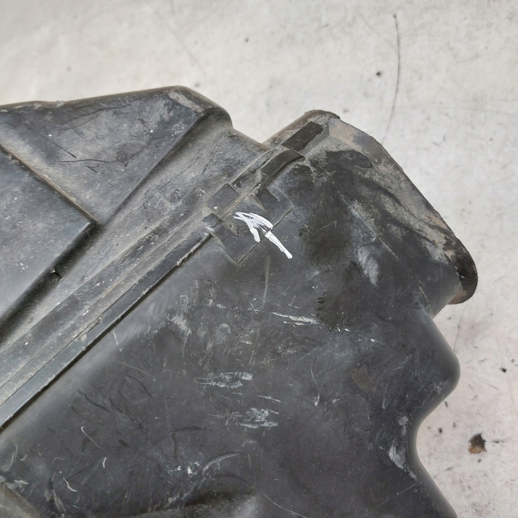 фото №16, Nissan maxima a34 корпус фильтра воздуха 8j010