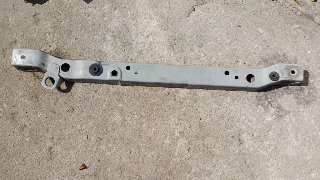 фото №1, Nissan pulsar балка pod радиатор