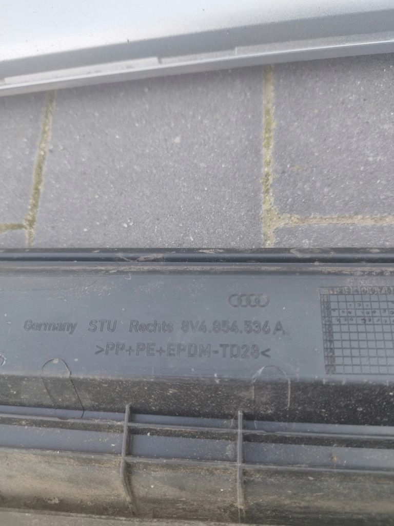 фото №6, Молдинг накладка поріг права audi s3 a3 rs3 8v4853860 ładna