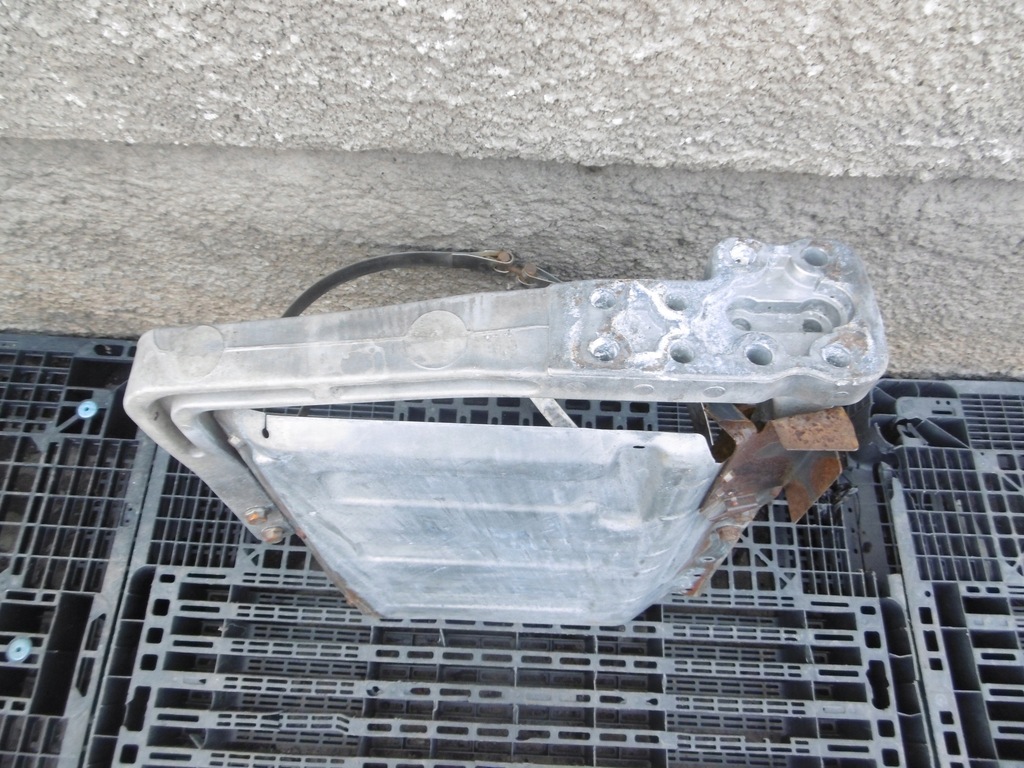 фото №6, Кронштейн кронштейн глушителя renault premium volvo fh