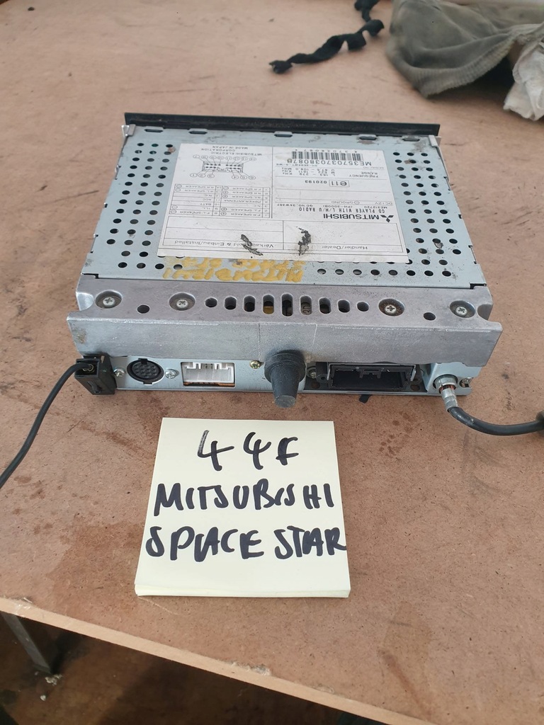 фото №5, Радіо програвач cd заводський mitsubishi space star i