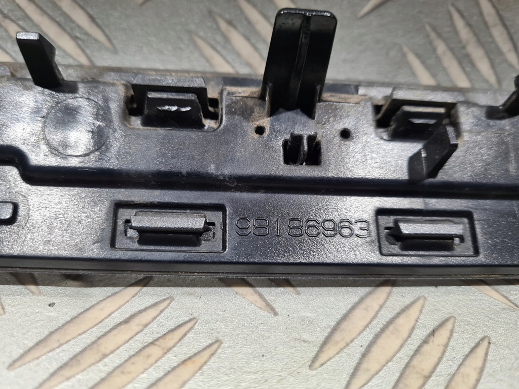 фото №9, Молдинг захист ліва рейки двері opel combo e