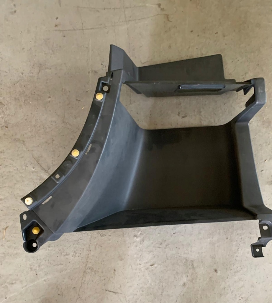 Купить Подножка средняя volvo fh4 82136982 lh