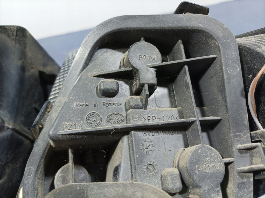 фото №6, Skoda fabia iii nj hb 5d лампа задняя задняя левая 6v6945095