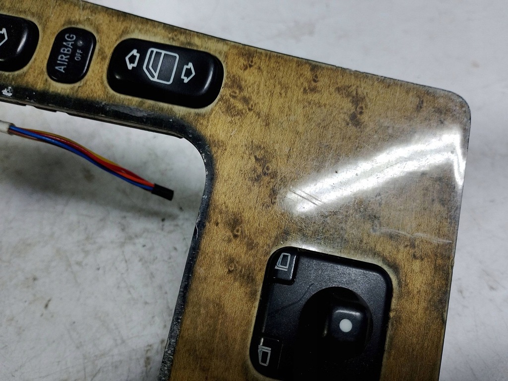 фото №7, Mercedes e w210 панель керування вікон рамка 2108214151 europa