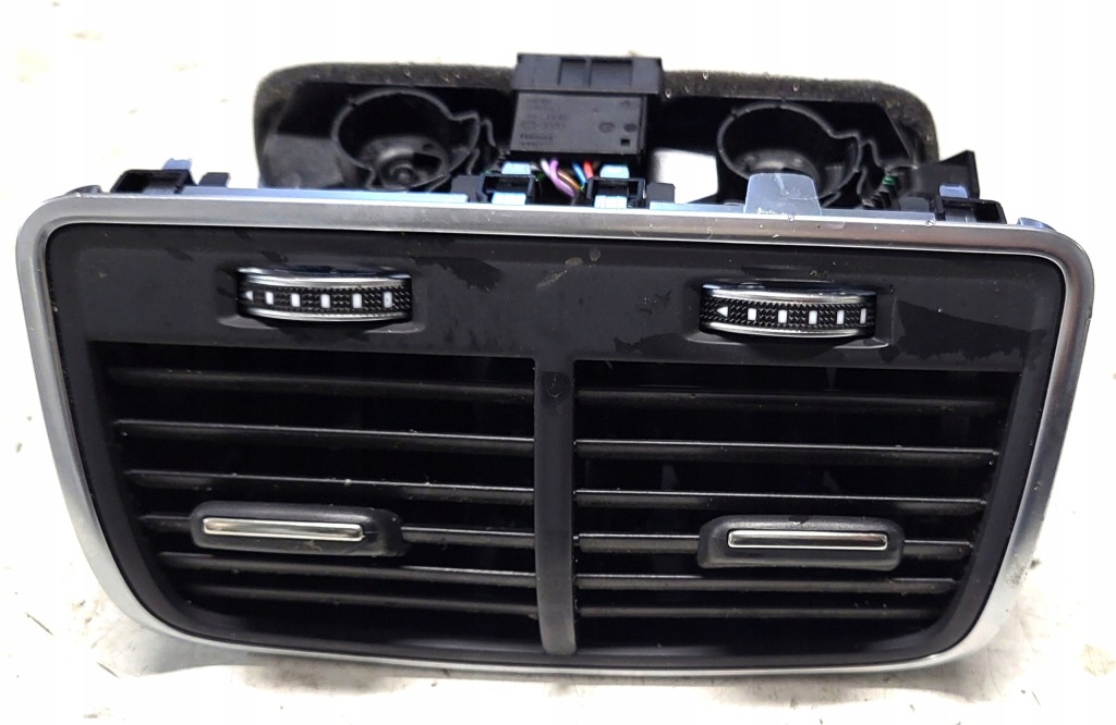 фото №1, Audi a6 c7 16r решётка обдув 4g0819203