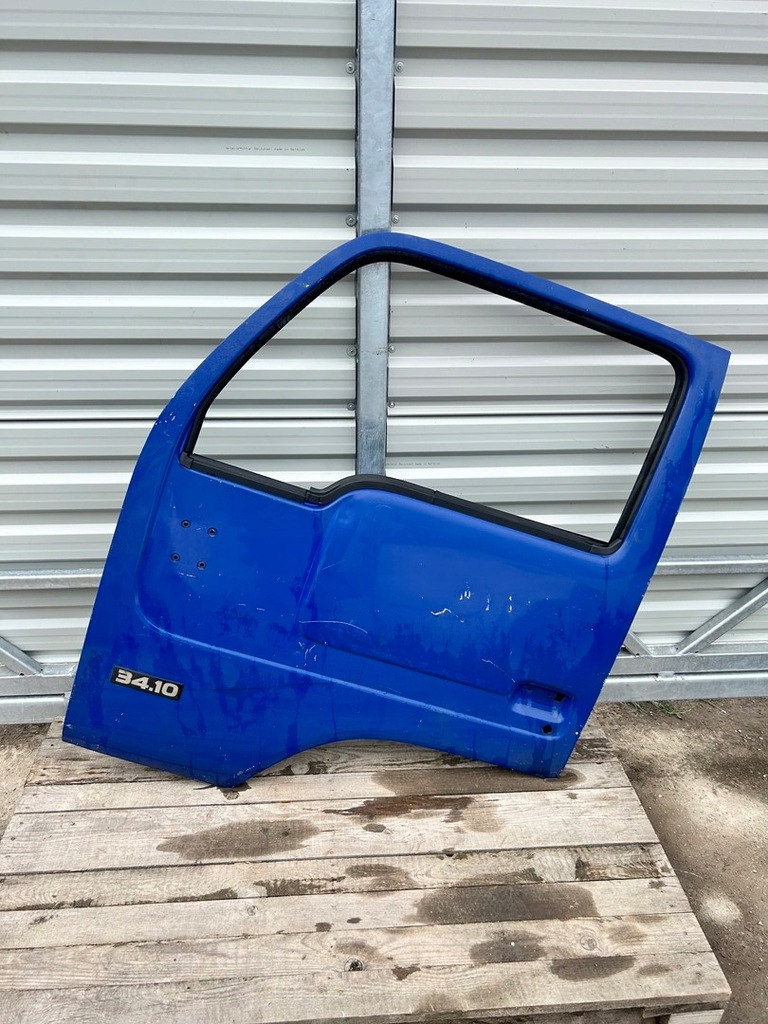 фото №1, Дверь левая левый перед nissan cabstar 99-06