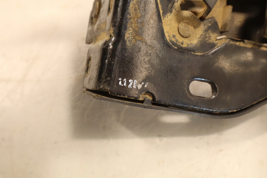 Замок багажника лівий renault trafic iii Зі Шроту