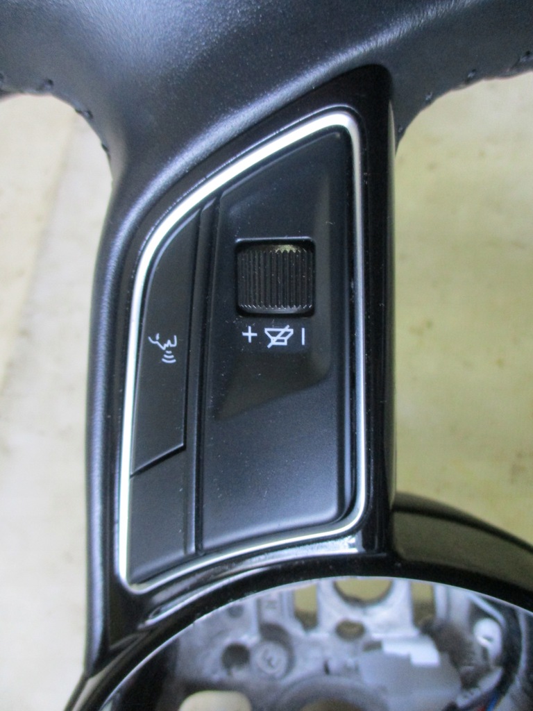 фото №6, Воздуховод audi a1 мультифункция 82a419091a кожа
