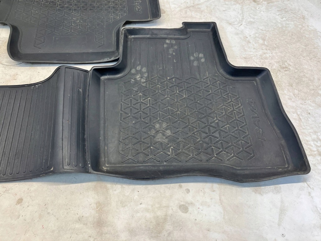 фото №5, Rav4 v гибрид комплект коврики резиновых перед задняя