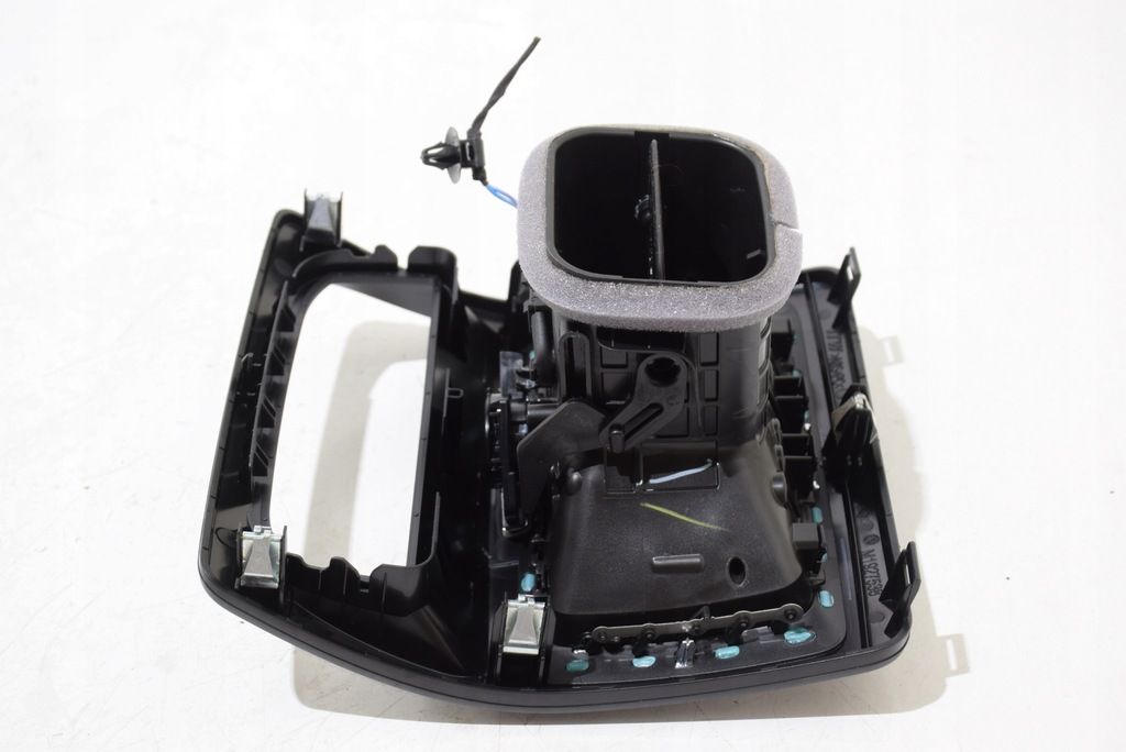 фото №10, Bmw ix3 x3 g08 решётка обдув вентиляционная задняя туннель среднего хром