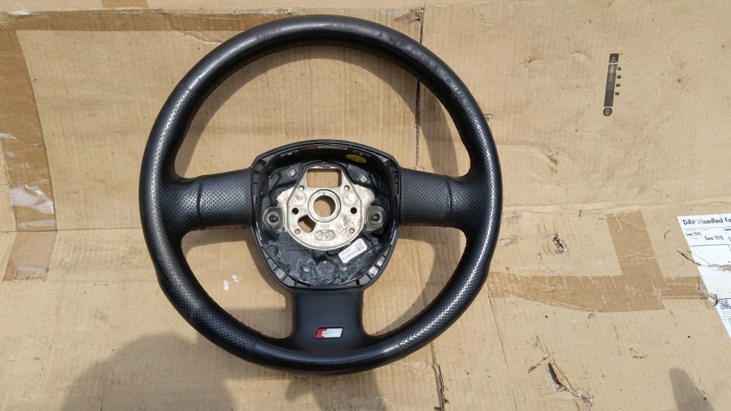 фото №1, Audi a6 c6 воздуховод s-line 4f0419091bs