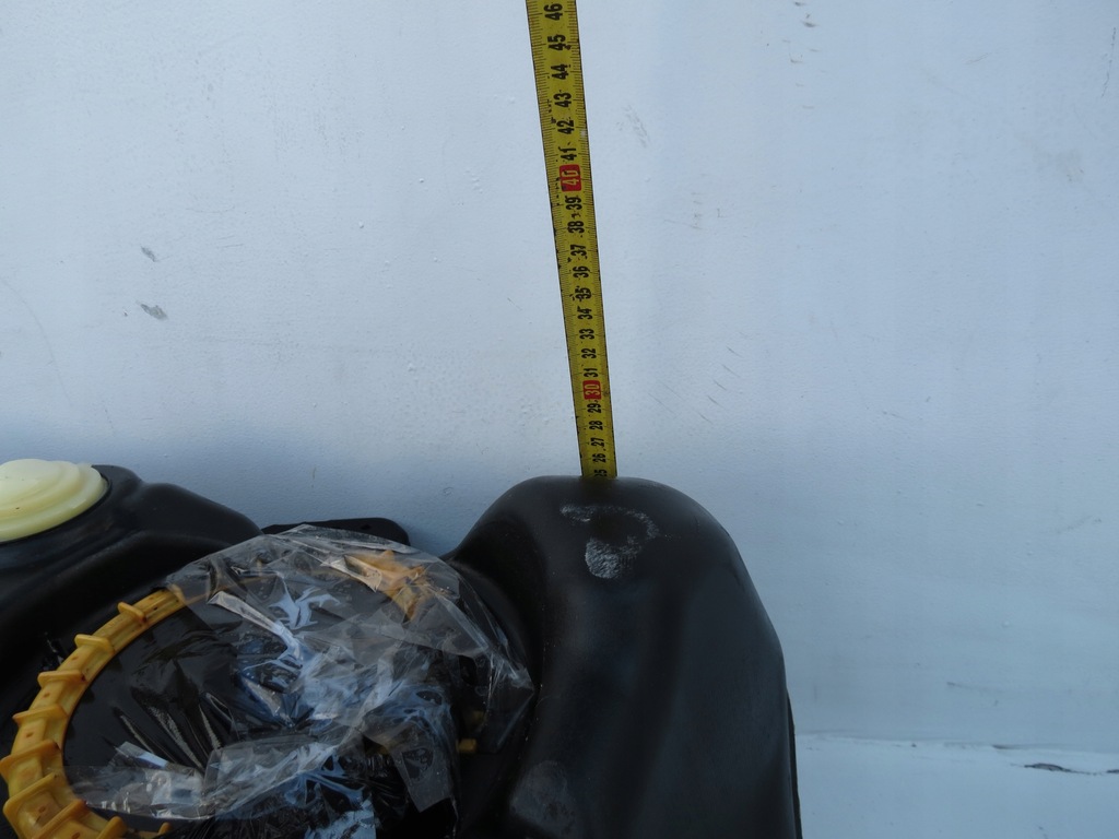 фото №16, Бак топлива bak 3m519002hb volvo s40 ii 2.4b