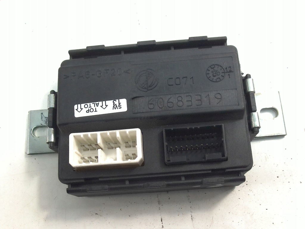 Купити Alfa romeo gt модуль блок керування дверей 60683319 c071
