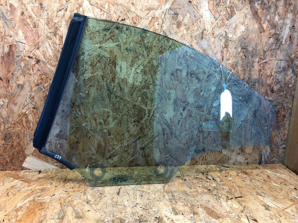 фото №6, Bmw e93 стекло правый задняя