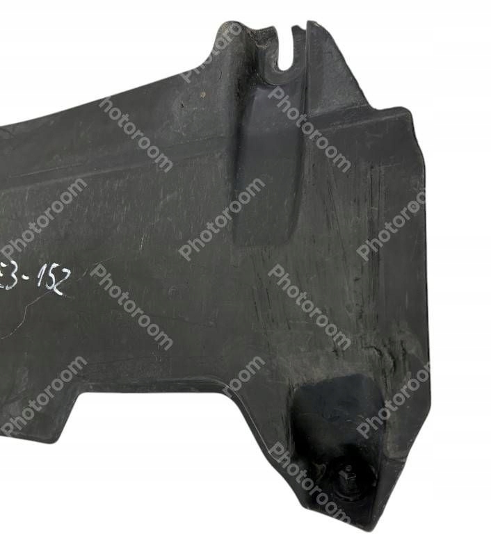 Audi a4 b9 8w 16r- накладка подвеска правая задняя задняя оригинальный номер 8w0825216e оригинал с Разборки