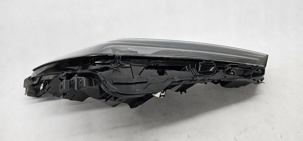 фото №15, Toyota prius v xw60 2023 лампа перед передняя правая full led