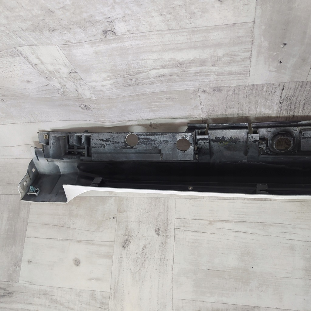 фото №16, Toyota corolla e21 kombi молдинг порог накладка левая 75860-02220