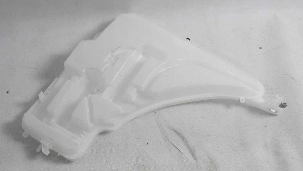 Бачок омывателя новый оригинал  bmw m4 f82 f83 m3 f80 m2 f87 7241680 в Украине