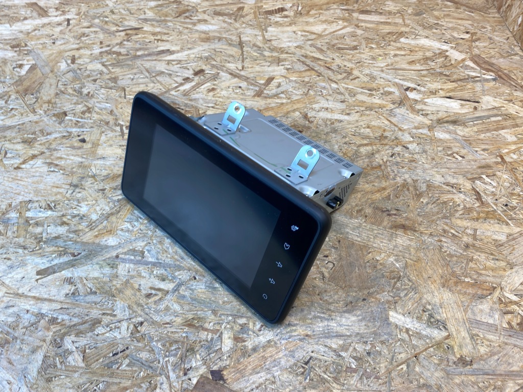 фото №8, Радио навигация navi экран дисплей dacia sandero iii 281152190r 2020-