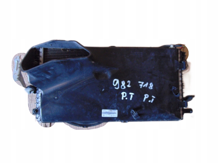 Купить Радиатор вентилятор правый  porsche 982 718 2.0b