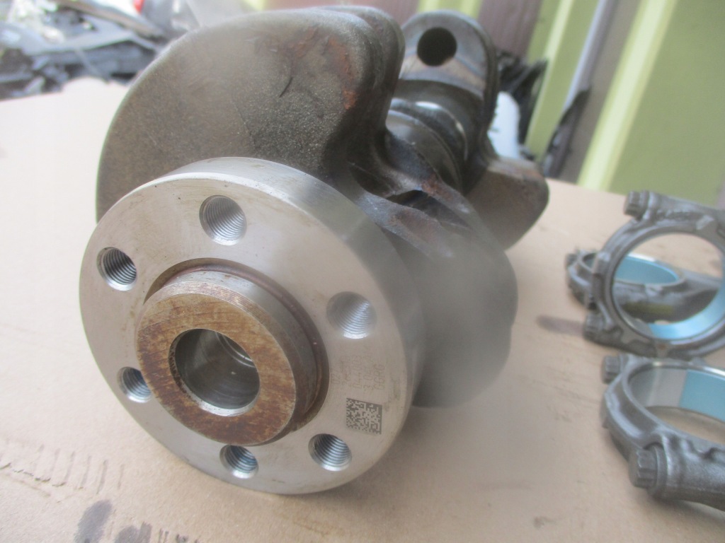 Wał коленчатый 04cam vw audi skoda seat chza 1.0tsi Цена