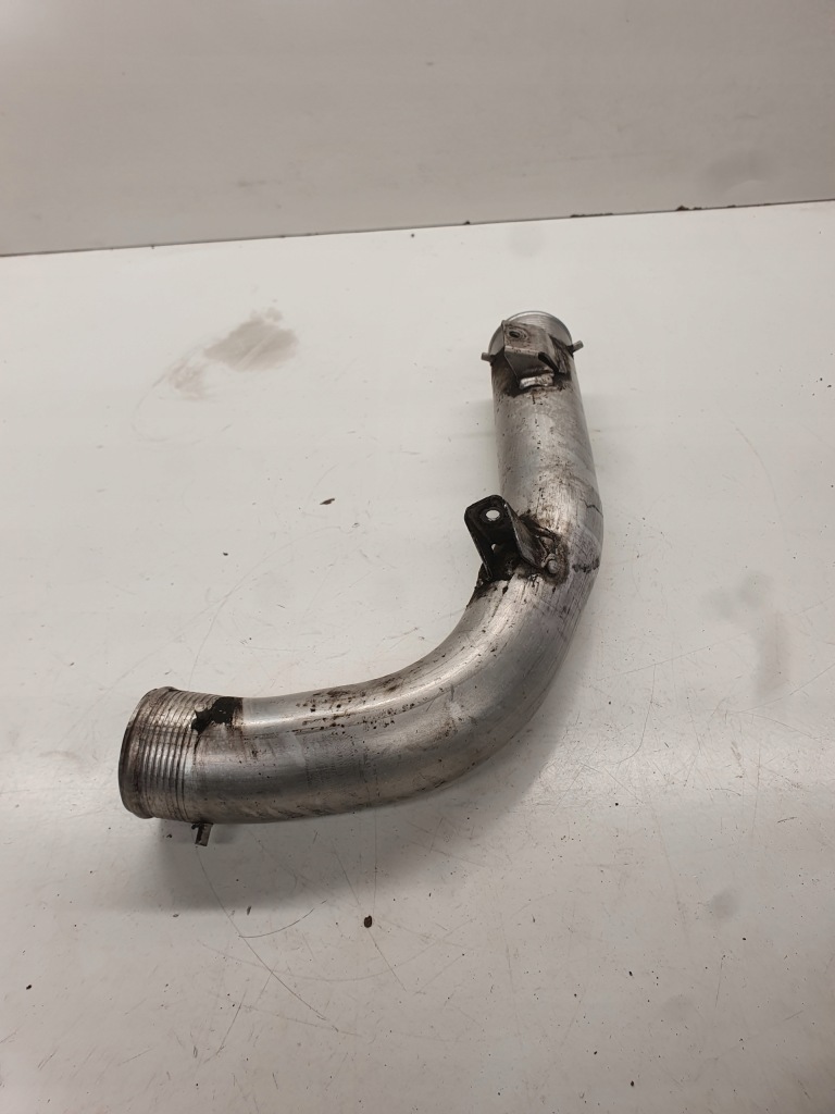 фото №3, Труба интеркулер audi a4 b7 a6 c6 2.7 059145731ak