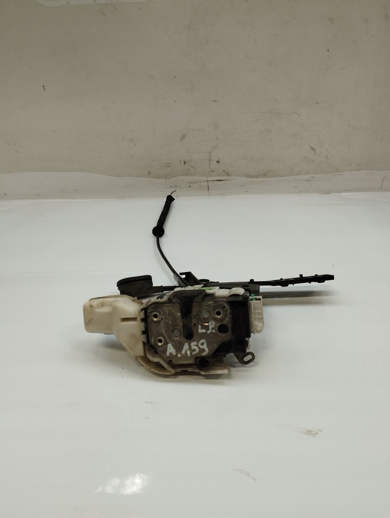 фото №1, Alfa romeo 159 замок дверь левый перед 50502158
