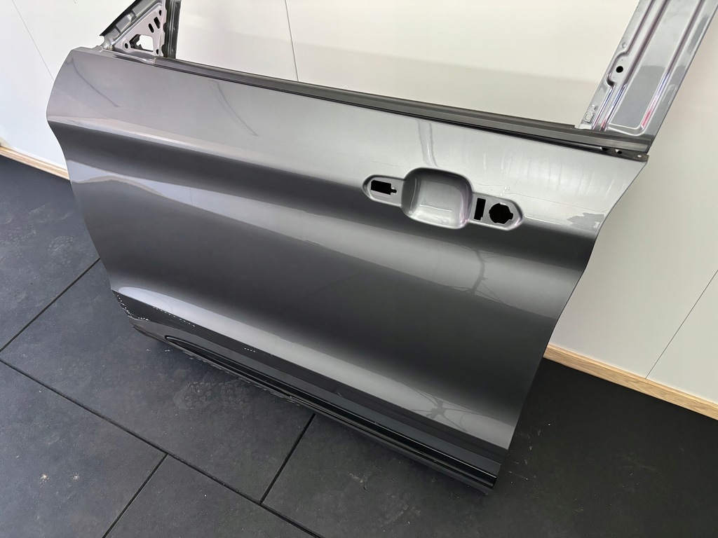 фото №9, Ford explorer vi 2019r- дверь левая передние