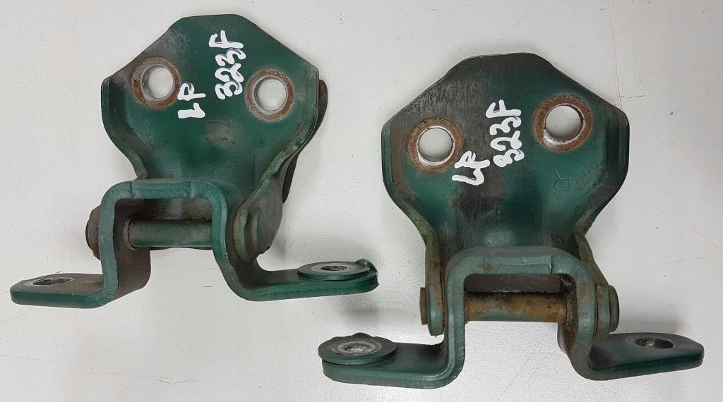 фото №1, Петли дверь левый перед mazda 323 f ba пара