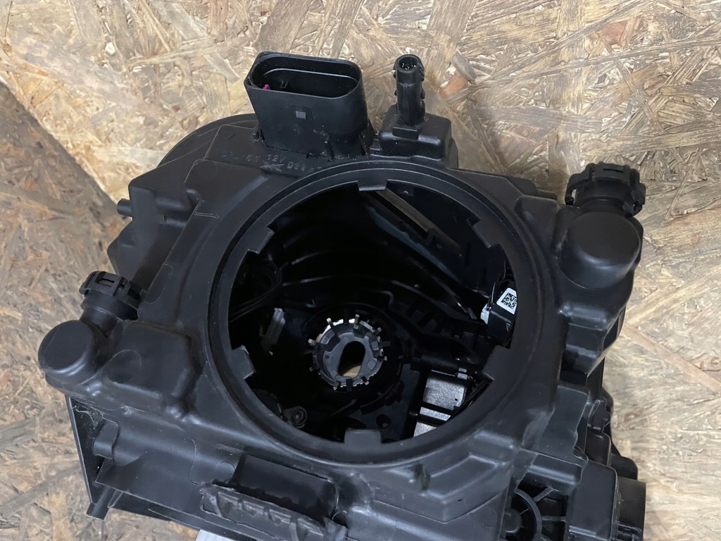 фото №9, Porsche macan 95b лампа ліва ксенон лівий