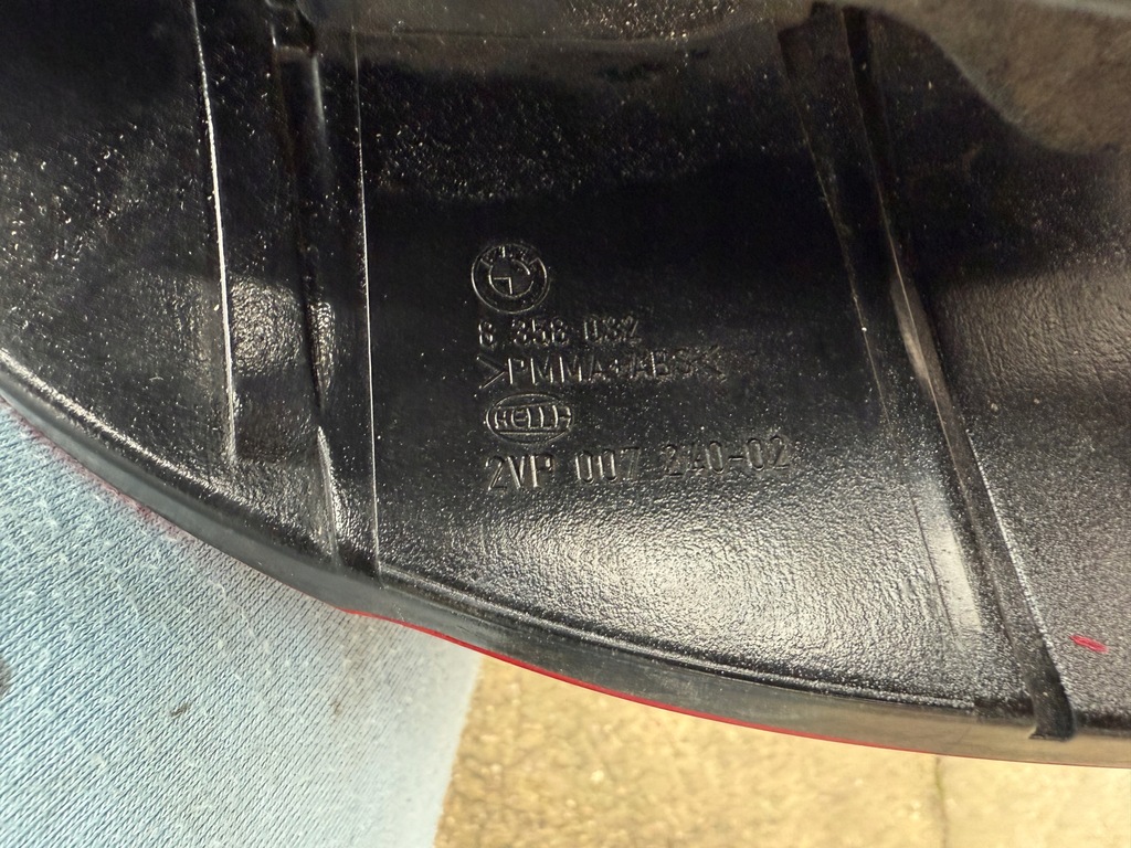 фото №10, Bmw e39 лампа задня права ліва комплект eu тюнінг jedna taka