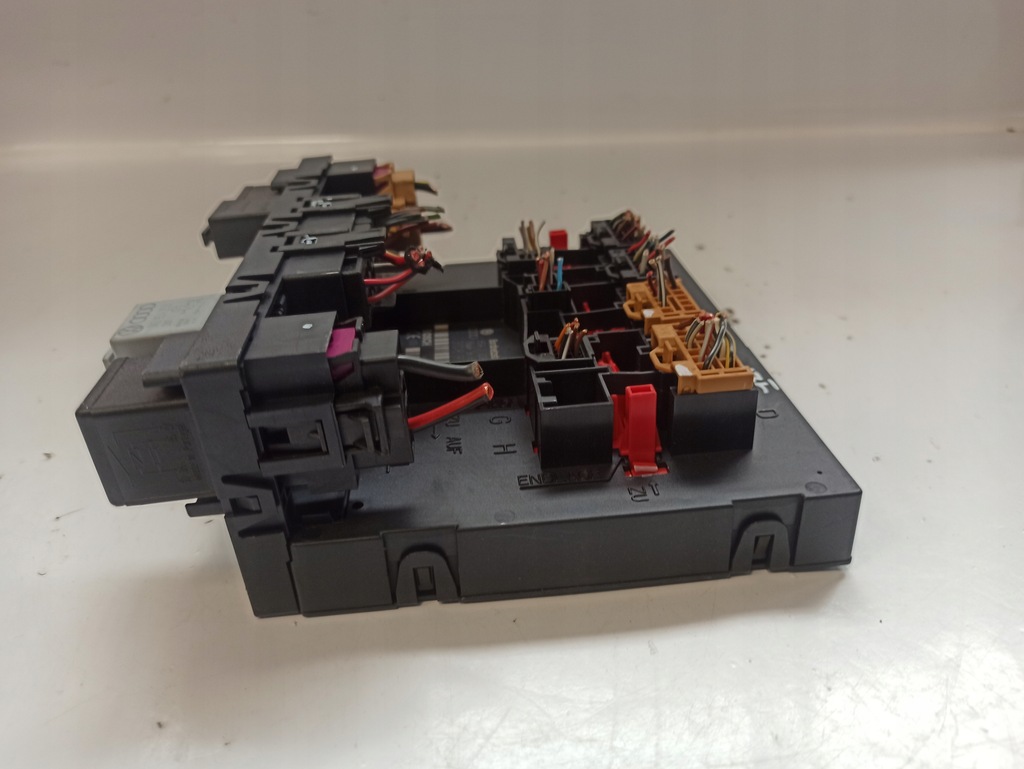 фото №6, Audi a3 8p golf v блок керування модуль блок управління бортовою мережею 3c8937049e