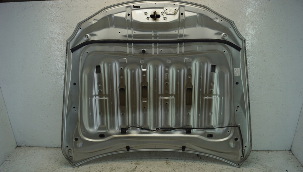 фото №13, Капот крышка двигателя lexus is ii is220 is250