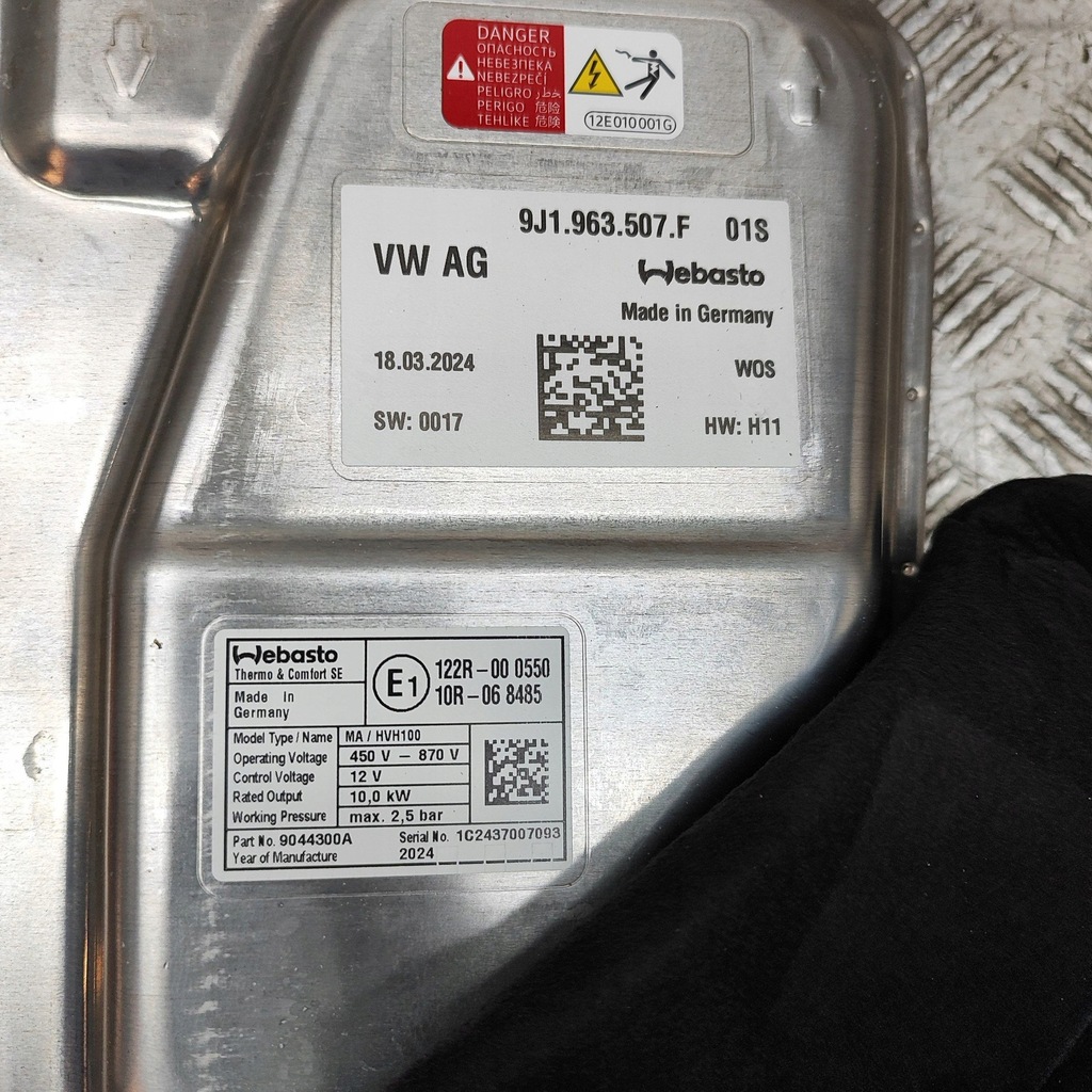 фото №6, Porsche taycan 9j1 2022 другое оборудование электрический