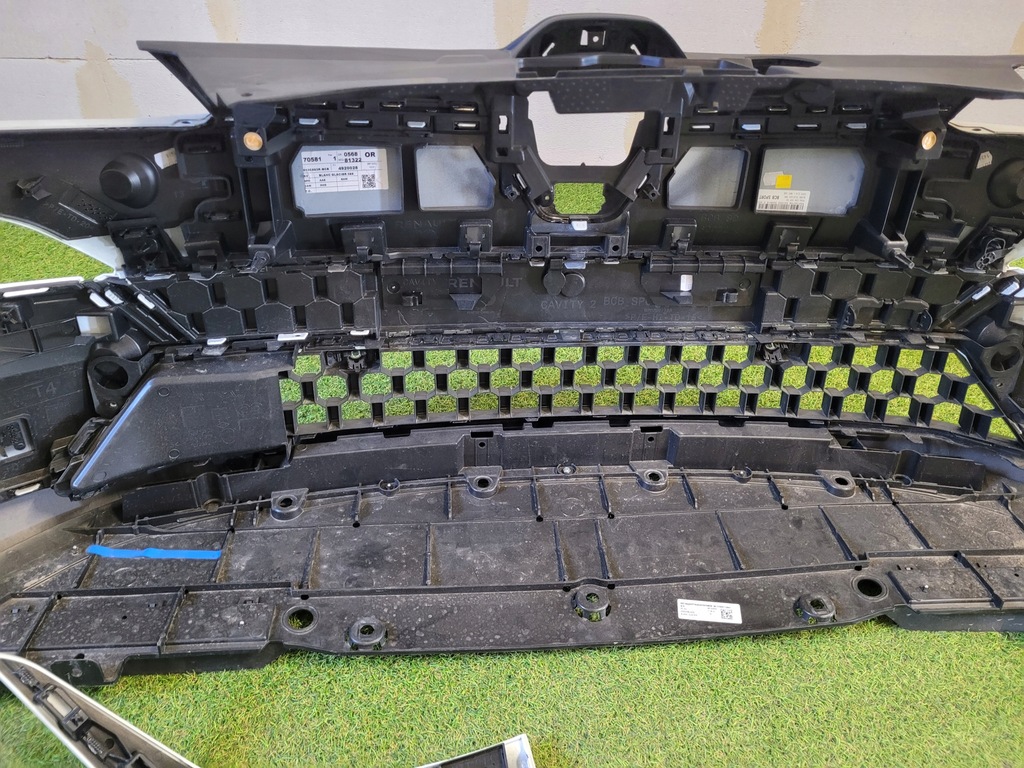 фото №11, Renault megane v 5 e-tech бампер перед передний