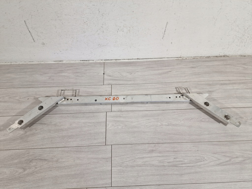 фото №6, Volvo xc60 ii 17- pas підсилювач góra