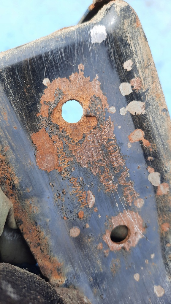 фото №4, Кронштейн фильтра топлива 30792304 volvo xc70 ii 07-