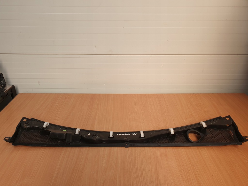 Жабо пластиковий металевий renault express прокладка. 668119050r 663126912r Недорого