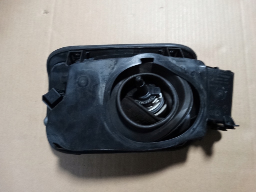 фото №2, Idealna kpl.klapka заливної пального bmw f10 1