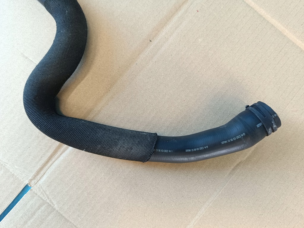 фото №3, Skoda superb 3 lift 2.0 tdi 2023 r wąż шланг труба wody 3q0122073m