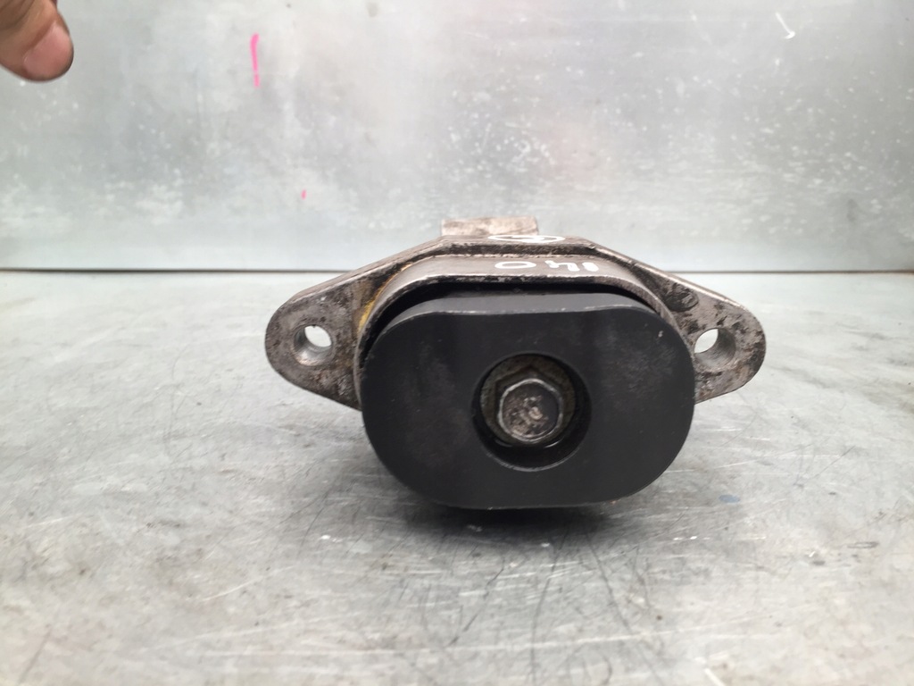 фото №5, Hyundai i40 i 2012- кронштейн кронштейн подушка двигателя коробки