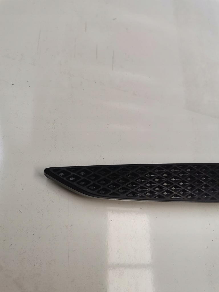 Молдинг решётка фара бампера левая kuga 13-20 _ 5228799 _cv44-8229-aa Оригинал