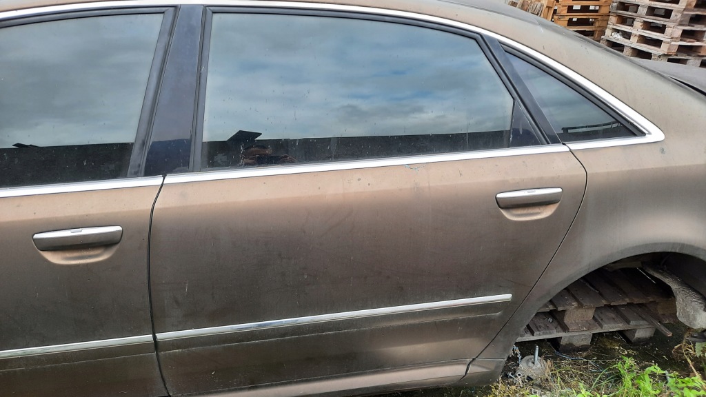 фото №1, Audi a8 d3 lift long двері ліва задня, лак lz7q, bez фарбування