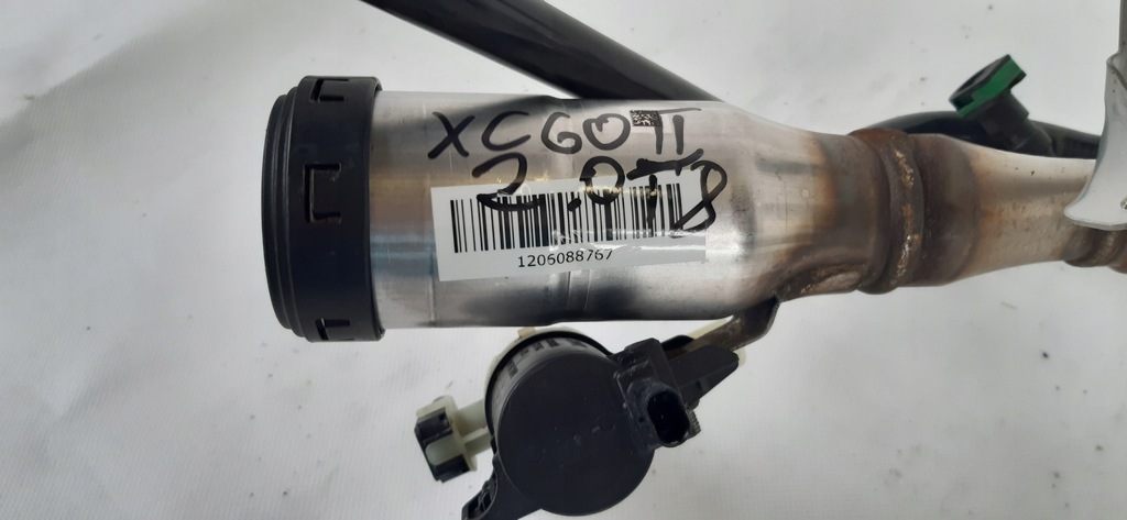 фото №7, Volvo xc60 ii 2.0 t8 заливная горловина топлива 32312055