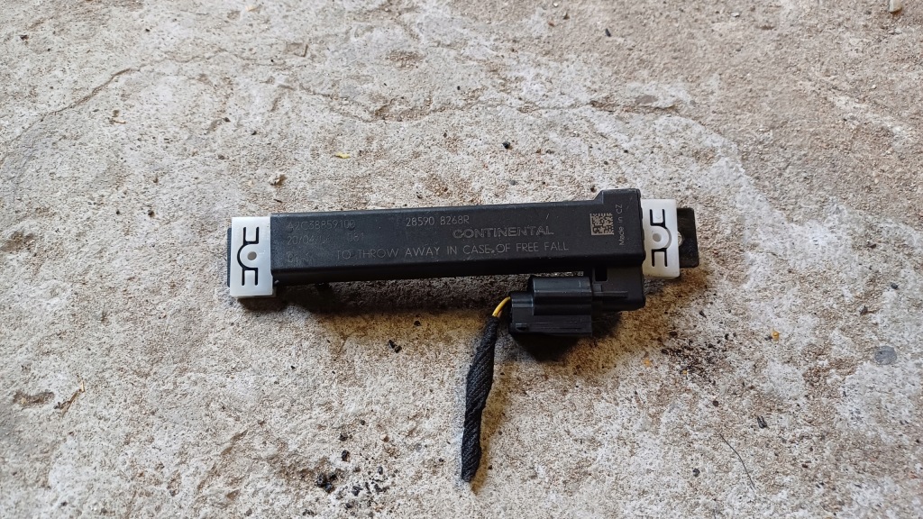 фото №1, Renault arkana антена модуль 285908268r