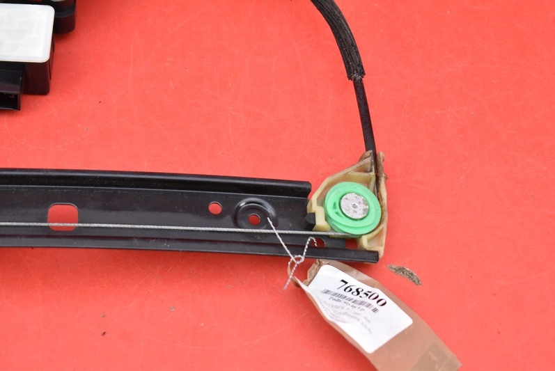 Підйомник скло правий задні 5e0839462 skoda octavia 3 3 12-20 Доставка