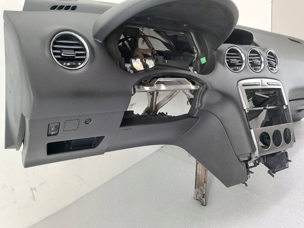 Панель приладів приладова, панель  подушки безпеки датчик ремені peugeot 308 Київ